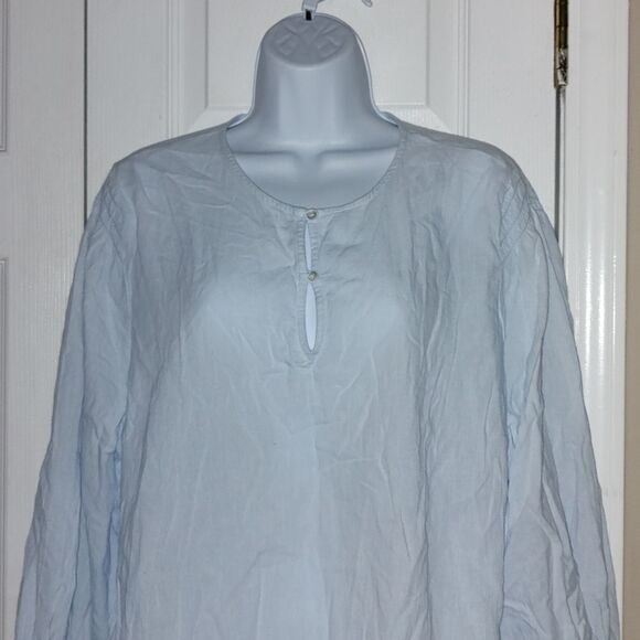 Old Navy Baby Blue 3/4 length sleeve Blouse Sz XL - Picture 2 of 4